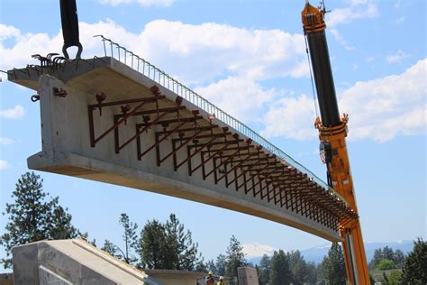 prestressed concrete bridge live load